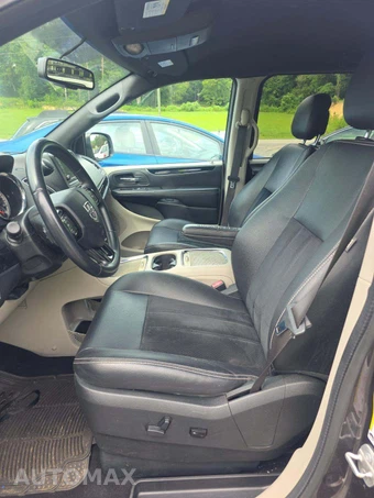 2018 Dodge Grand Caravan SXT 121.2" WB - miniatura 6