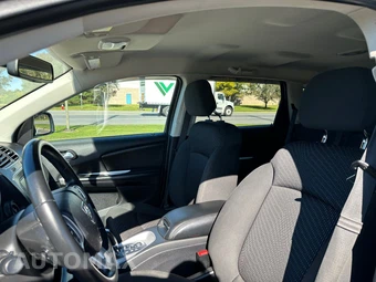 2018 Dodge Journey SE – miniatura 11