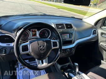 2018 Dodge Journey SE – miniatura 12