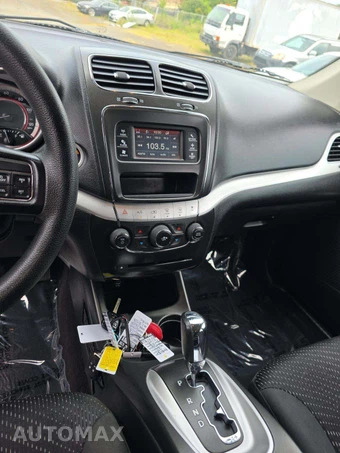 2018 Dodge Journey SE – miniatura 7