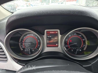 2018 Dodge Journey SE – miniatura 9