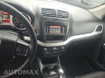 2018 Dodge Journey SE - miniatura 11