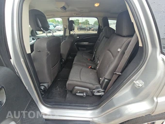 2018 Dodge Journey SE – miniatura 13