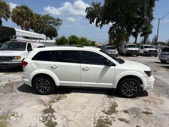 2018 Dodge Journey SE - miniatura 3