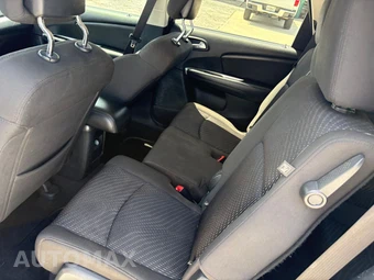 2018 Dodge Journey SE - miniatura 7
