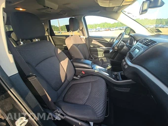 2018 Dodge Journey SE – miniatura 8