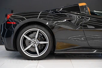 2018 Ferrari 488 Spider Convertible - miniatura 9