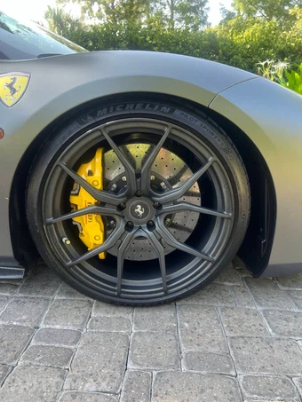 2018 Ferrari 488 Spider Convertible - miniatura 12