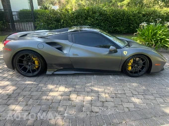 2018 Ferrari 488 Spider Convertible - miniatura 30
