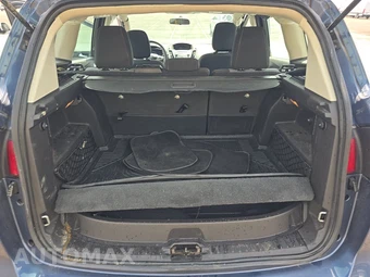2018 Ford C-MAX Hybrid SE - miniatura 16