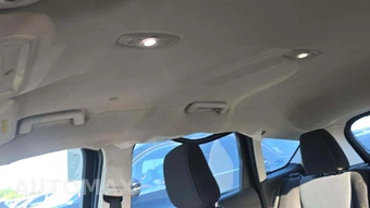 2018 Ford C-MAX Hybrid SE - miniatura 35