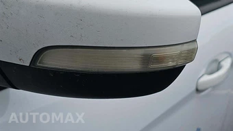 2018 Ford C-MAX Hybrid SE - miniatura 16