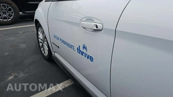 2018 Ford C-MAX Hybrid SE - miniatura 17