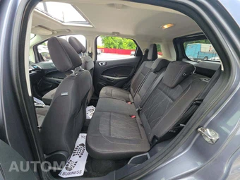 2018 Ford EcoSport SE – miniatura 13