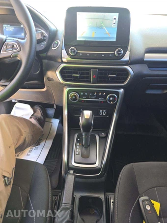 2018 Ford EcoSport SE – miniatura 10