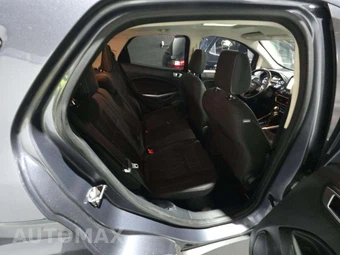 2018 Ford EcoSport SE – miniatura 16