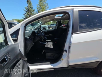 2018 Ford EcoSport SE – miniatura 3