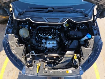 2018 Ford EcoSport SE - miniatura 16