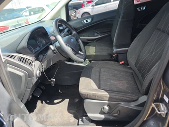 2018 Ford EcoSport SE - miniatura 7