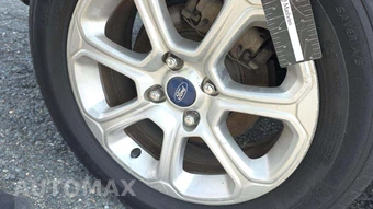 2018 Ford EcoSport SE - miniatura 29