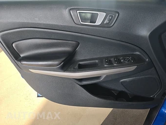 2018 Ford EcoSport Titanium – miniatura 9