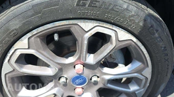 2018 Ford EcoSport Titanium – miniatura 19