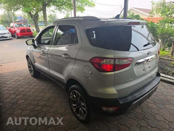 2018 Ford EcoSport Titanium – miniatura 2