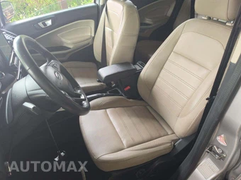 2018 Ford EcoSport Titanium – miniatura 6