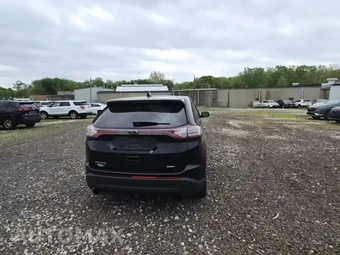 2018 Ford Edge SE - miniatura 4