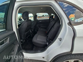 2018 Ford Edge SE - miniatura 13