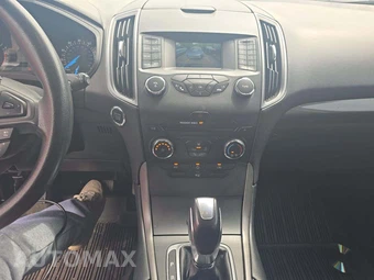 2018 Ford Edge SE – miniatura 10