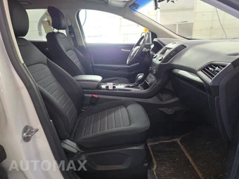 2018 Ford Edge SE - miniatura 8