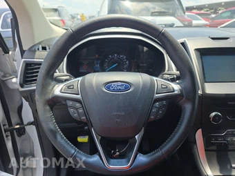 2018 Ford Edge SEL – miniatura 10