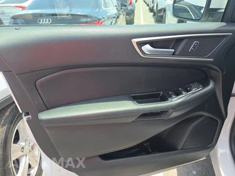 2018 Ford Edge SEL – miniatura 9