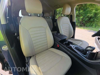 2018 Ford Edge SEL – miniatura 15