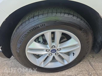 2018 Ford Edge SEL – miniatura 8