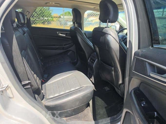 2018 Ford Edge SEL – miniatura 16