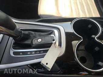 2018 Ford Edge SEL – miniatura 8