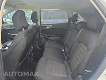 2018 Ford Edge SEL – miniatura 16