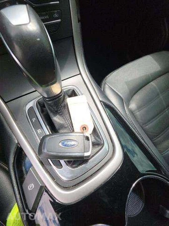 2018 Ford Edge SEL – miniatura 8