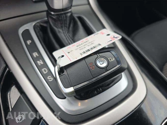 2018 Ford Edge SEL – miniatura 5