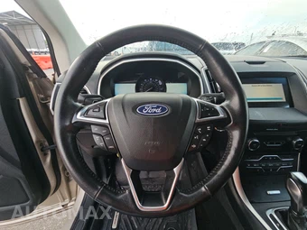2018 Ford Edge SEL – miniatura 16