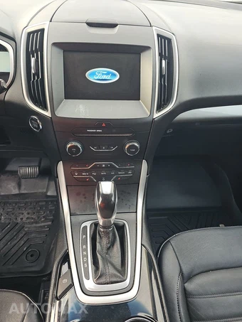2018 Ford Edge SEL – miniatura 17