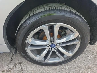 2018 Ford Edge Sport – miniatura 11