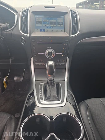 2018 Ford Edge Titanium – miniatura 11