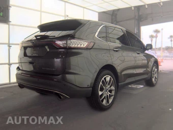 2018 Ford Edge Titanium – miniatura 4