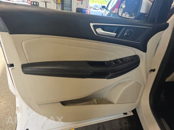2018 Ford Edge Titanium - miniatura 9