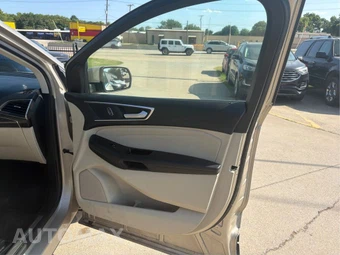 2018 Ford Edge Titanium - miniatura 22