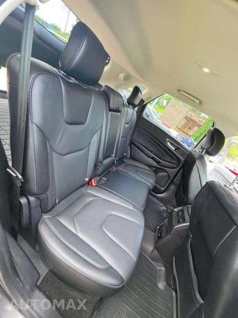 2018 Ford Edge Titanium - miniatura 16