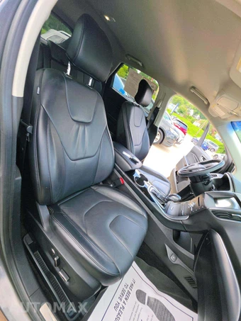 2018 Ford Edge Titanium - miniatura 18